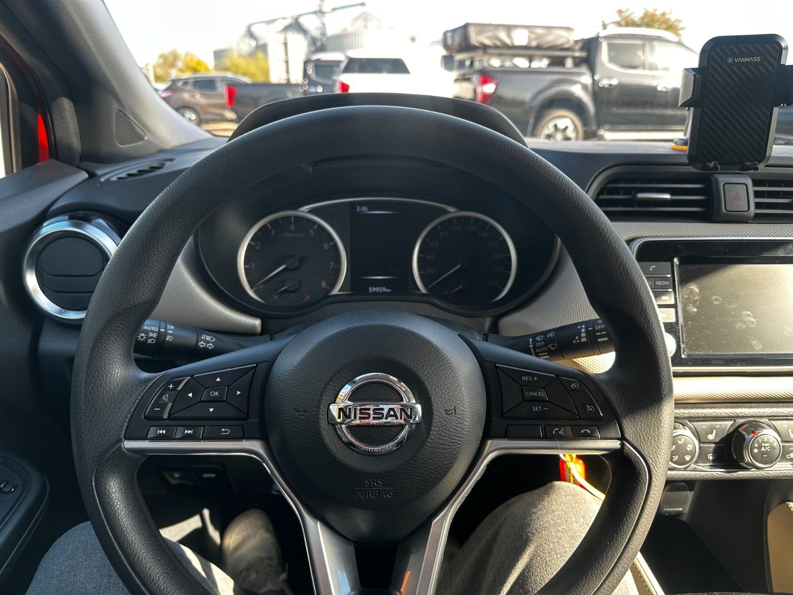 Fahrzeugabbildung Nissan Micra 1. Hand,  Alufelgen, Klima, Sitzhzg.,