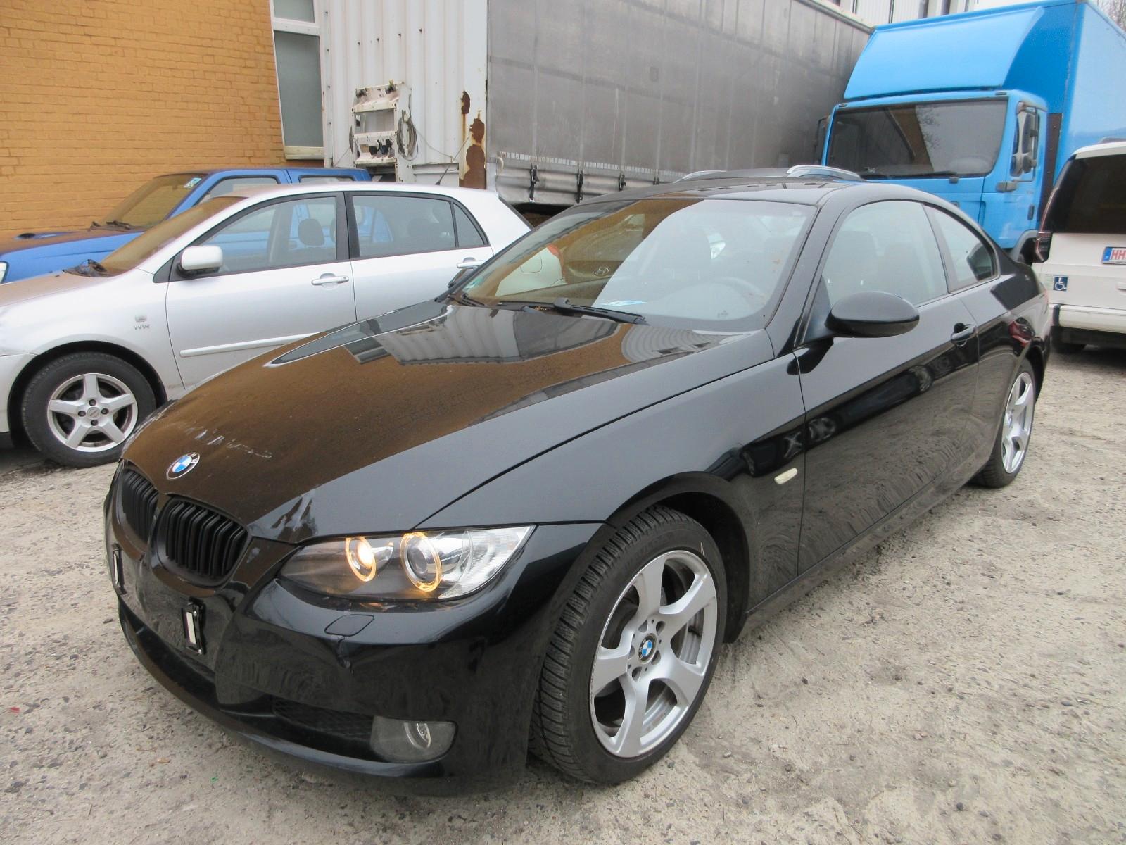 BMW 320i Coupé