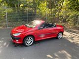 Peugeot 206 CC 110 Automatik *für Export* - Peugeot 206 mit Benzin-Antrieb: Automatik