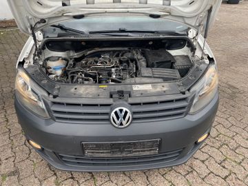 Volkswagen Caddy - 12