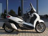 Piaggio Beverly 400 Deep Black / S - 2024/2025 - Lager - Angebote entsprechen deinen Suchkriterien