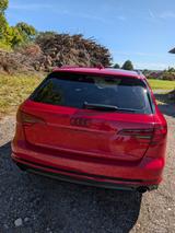 Audi A4 2.0 TFSI 140kW ultra S tronic Avant - - Audi A4: Rot