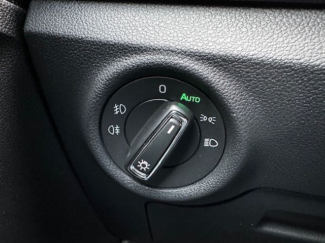 Kamiq Style 1,0TSI DSG 110PS CARPLAY, BFS,V-LED