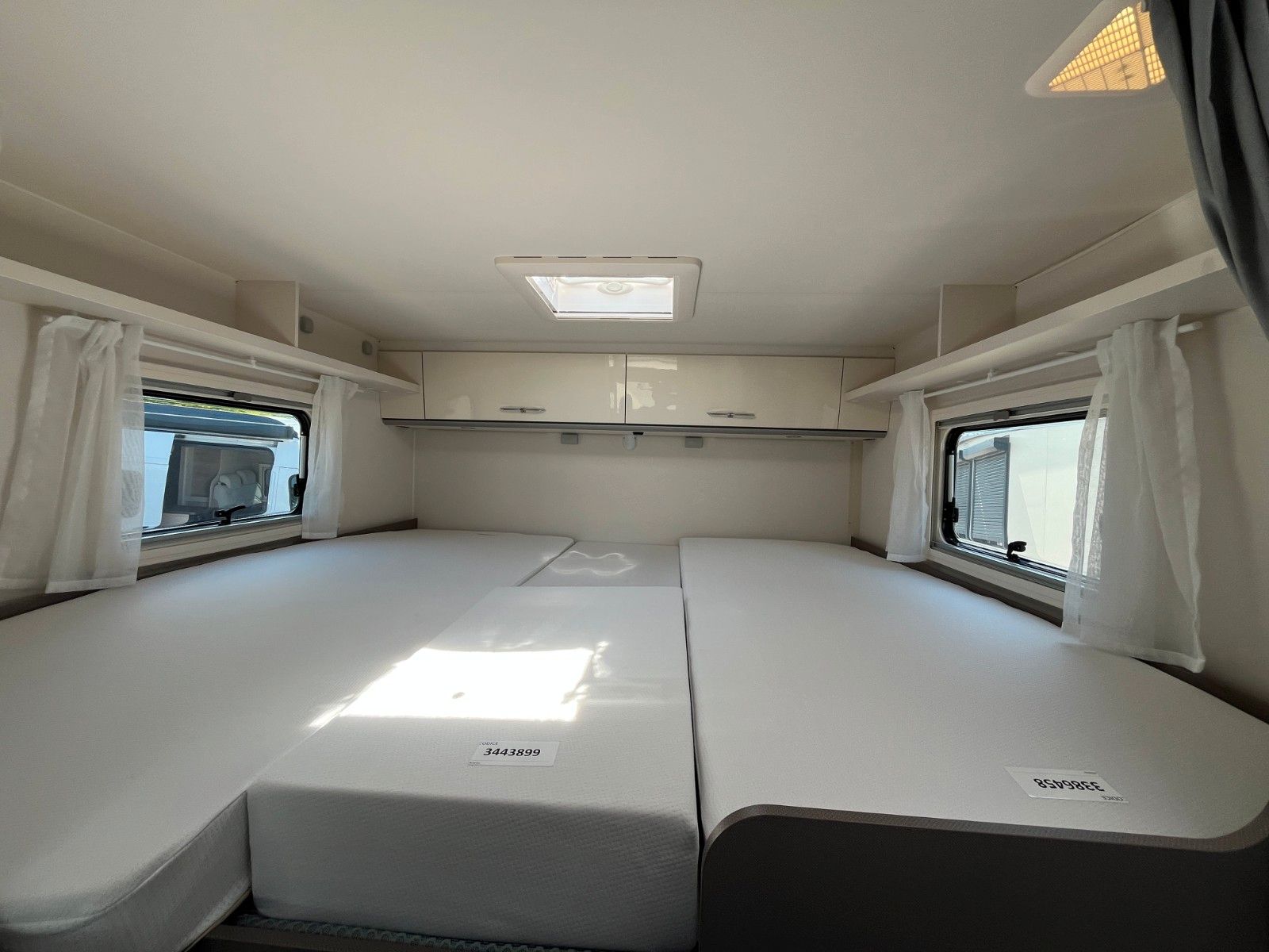 Fahrzeugabbildung Etrusco Etrusco T 7.3 SF *165PS*Markise*Backofen*Sat*Nav