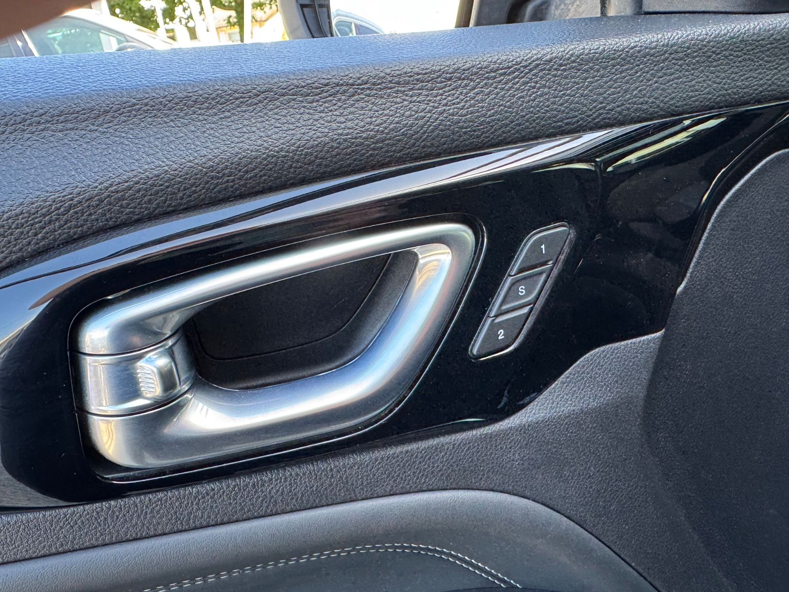 Fahrzeugabbildung Jeep Compass S Plug-In Hybrid 4WD/360°Cam/Leder/Pano/