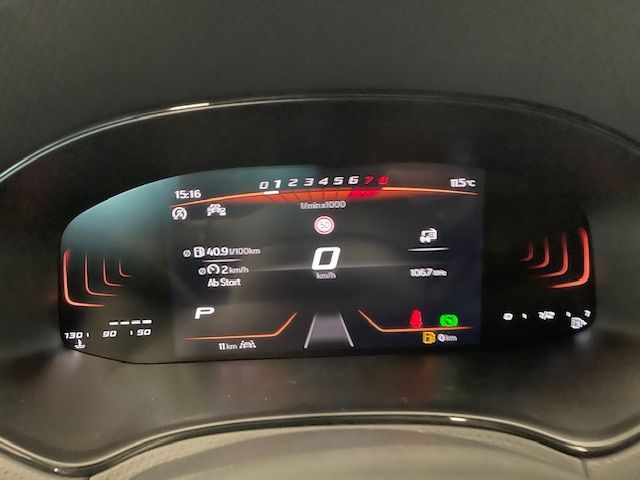 Fahrzeugabbildung SEAT Arona Style Navi Digitales Cockpit LED Apple Car