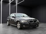 BMW 3 Limousine 318i*Navi*Bluet*Tempo*8xAlufelgen*SH - gebrauchte BMW 318 aus dem Jahr 2009