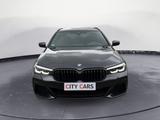 BMW 520 d Touring M Sport Paket Head-Up Kamera - BMW 520 in Köln