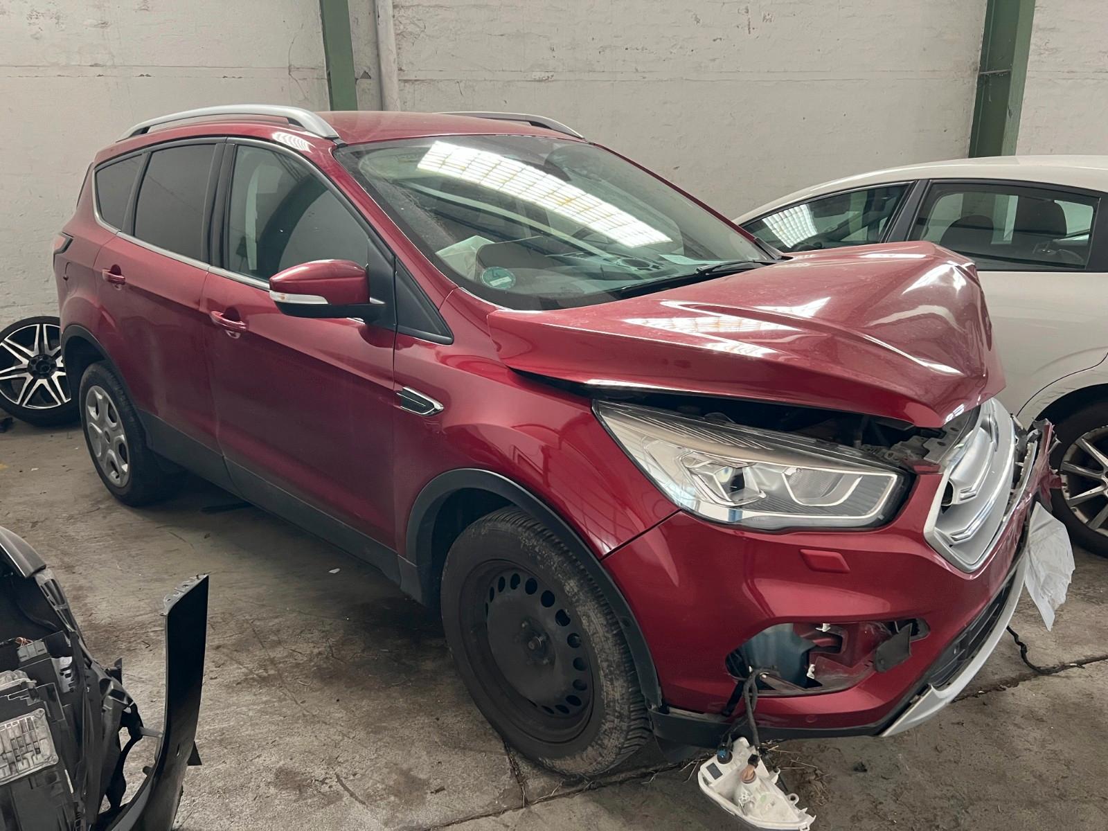 Ford Kuga Cool & Connect/Navi/PDC/AHK/SH/1.Hd/E6