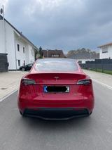 Tesla Model Y Long Range Dual Motor AWD EAP - Tesla Model Y: Dual Motor