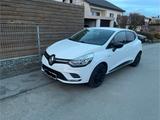 Renault Clio ENERGY TCe 120 Limited  - Renault Clio: 12 Tce