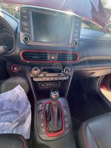 Hyundai KONA 1.6 T-GDI UNIQUE+ DCT 2WD UNIQUE+ - Hyundai Kona UNIQUE mit Benzin-Antrieb