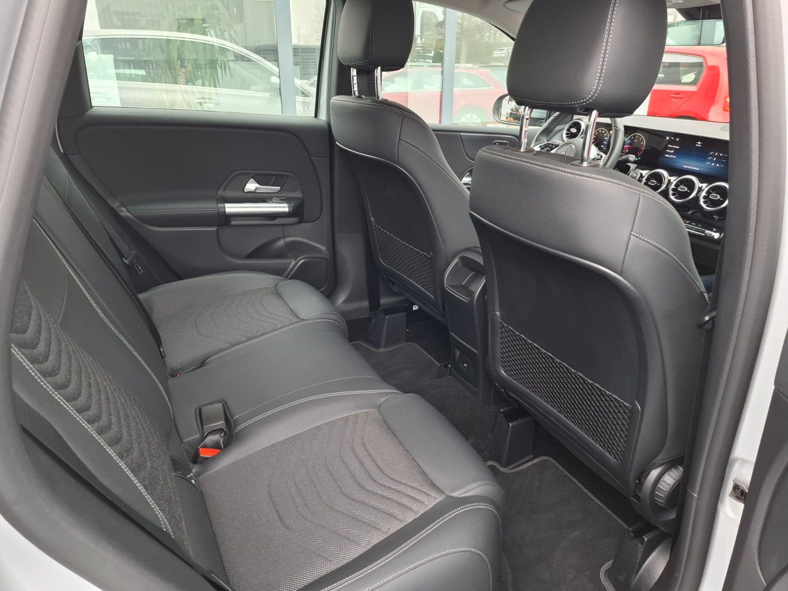 Mercedes-Benz B 180 B180*Led*Alu*Automat*Tüv-Service Neu* foto 13