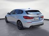 BMW 118i Sport Line Navi / Head-Up / Sportsitze - silberne BMW 1er Reihe