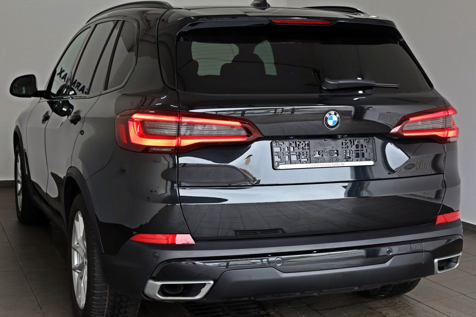 Fahrzeugabbildung BMW X5 xDrive 30d Leder,Navi,LED,PanDach,HeadUp,360°