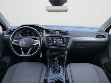 Volkswagen Tiguan - 5