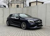 Mercedes-Benz A 45 AMG - blaue Mercedes-Benz A 45 AMG