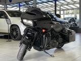 Harley-Davidson FLTRK Road Glide 114 CVO-Heck APE LED - BEHINDERTEN UMBAU BENZIN