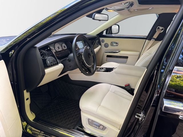 ROLLS ROYCE Ghost – Bild 8