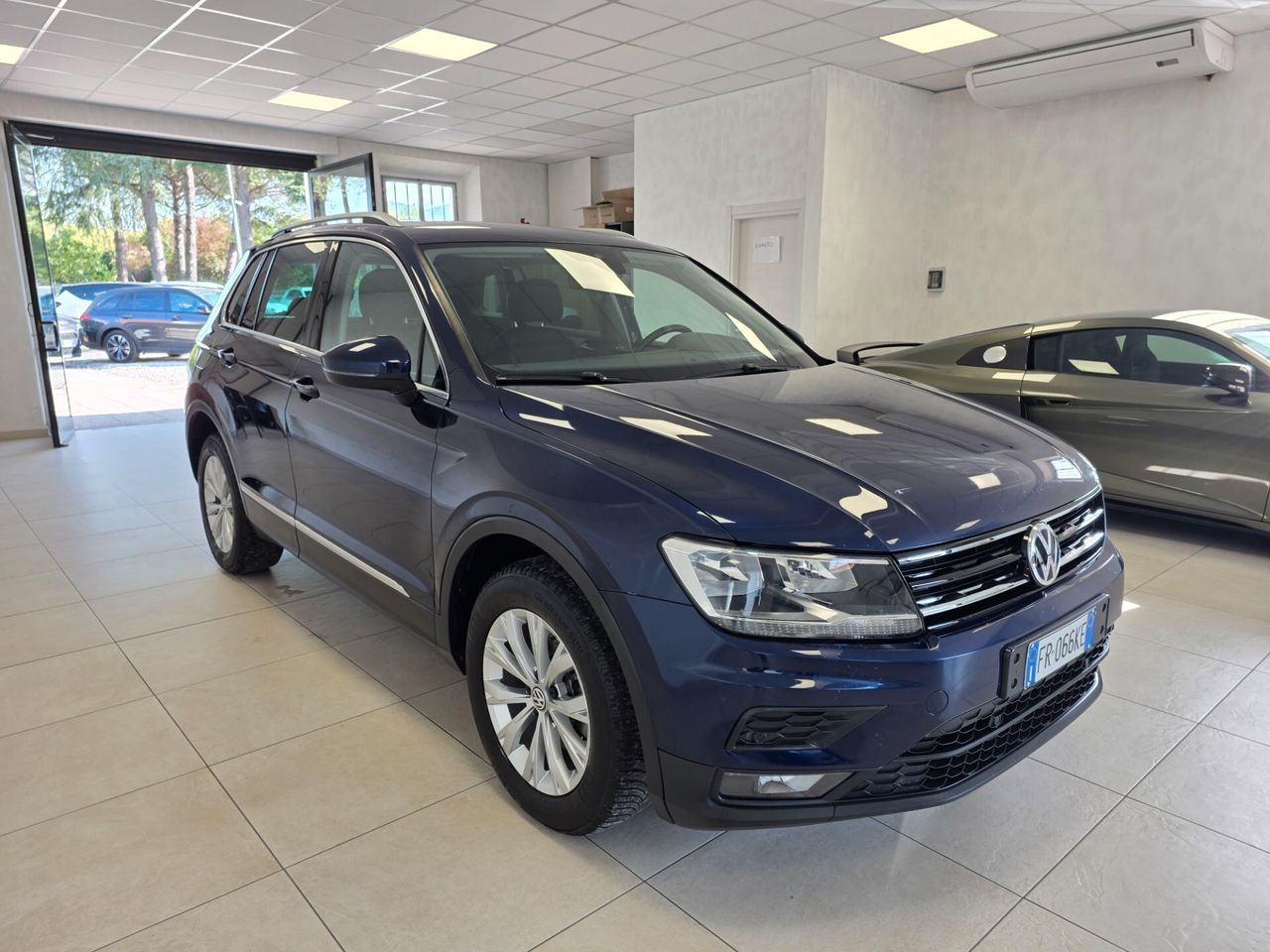 Volkswagen Volkswagen Tiguan 2.0 TDI SCR DSG 4MOTION Advanc