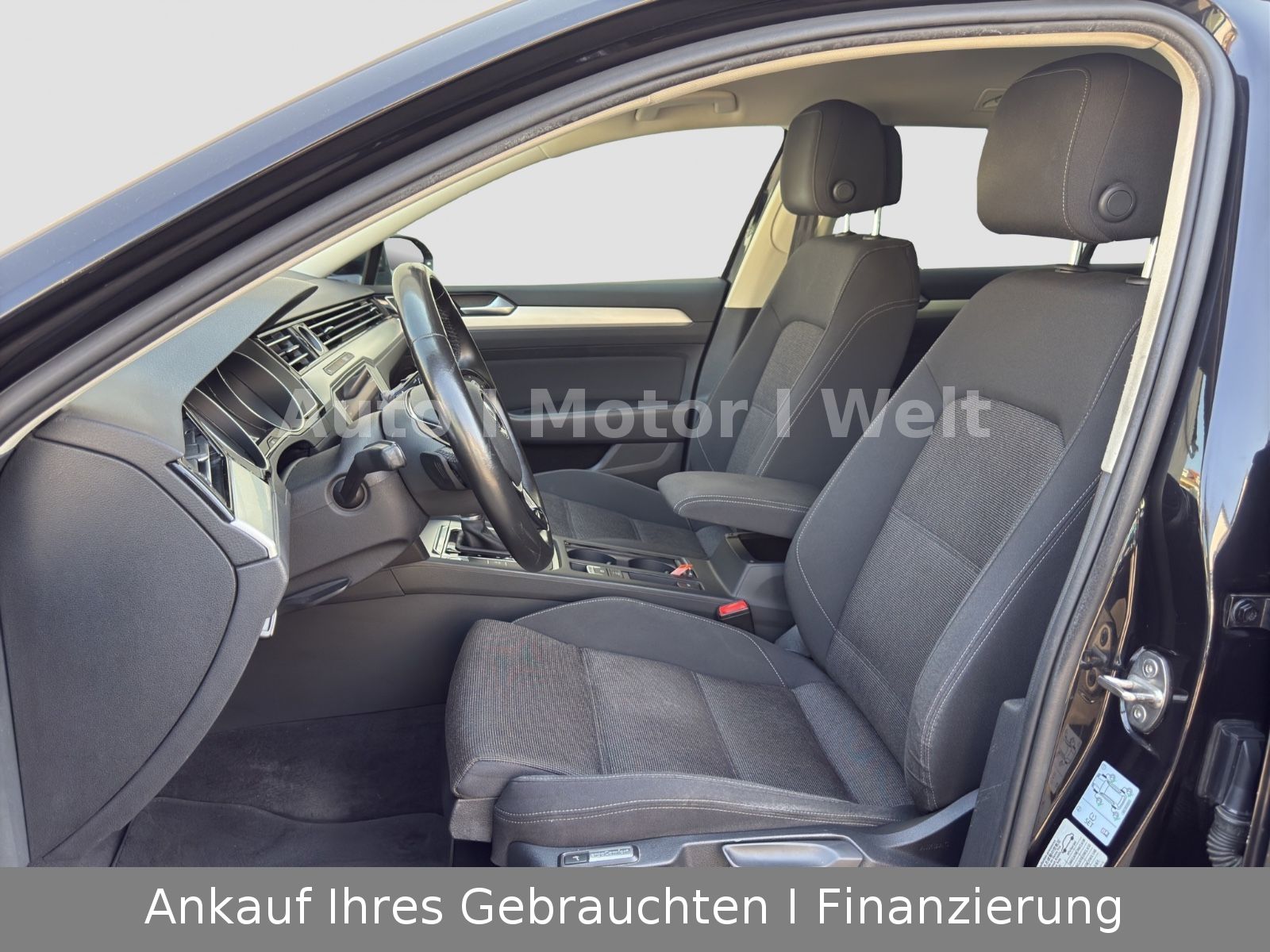 Fahrzeugabbildung Volkswagen Passat Variant Comfortline BMT/Start-Stopp DSG