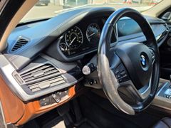 Fahrzeugabbildung X5 xDrive 50 i  RISS IM GETRIEBEGEHÄUSE !!!!