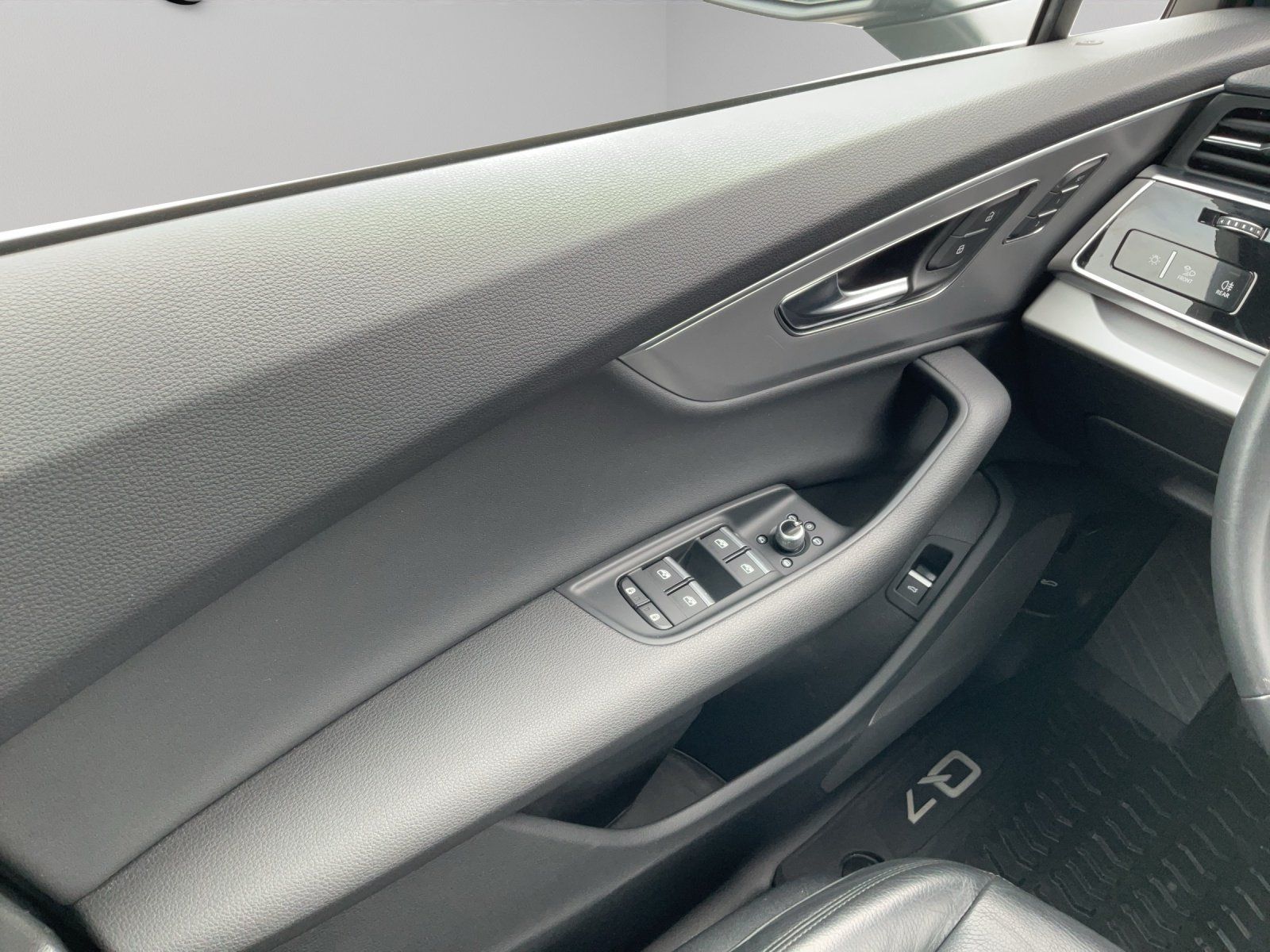 Audi Q7 - Bild 10