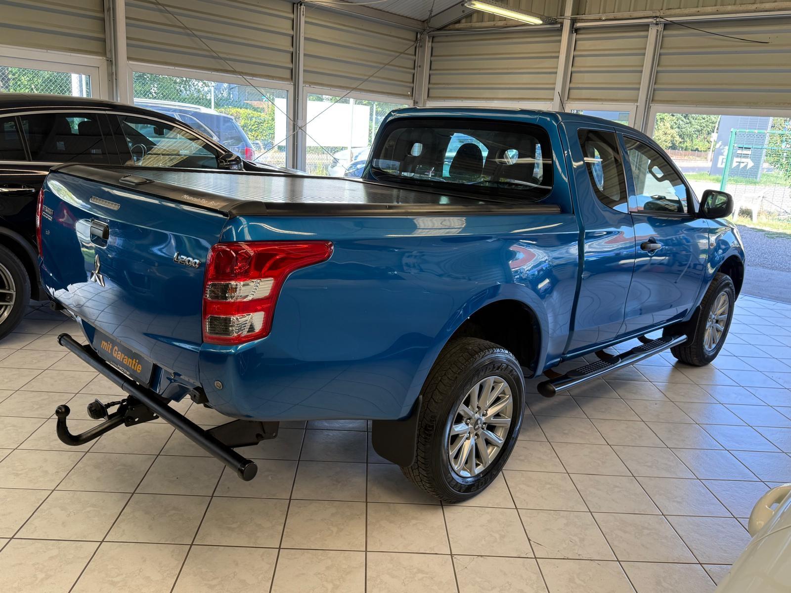 Mitsubishi L200 Basis Club Cab 4WD 1Hand AHK 3,5t LKW-Zul