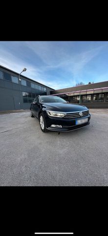 VW Passat Variant