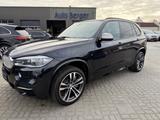 BMW X5 M50 d-Soft-Keyless-Harman-Pano-360°-Head Up - BMW X5