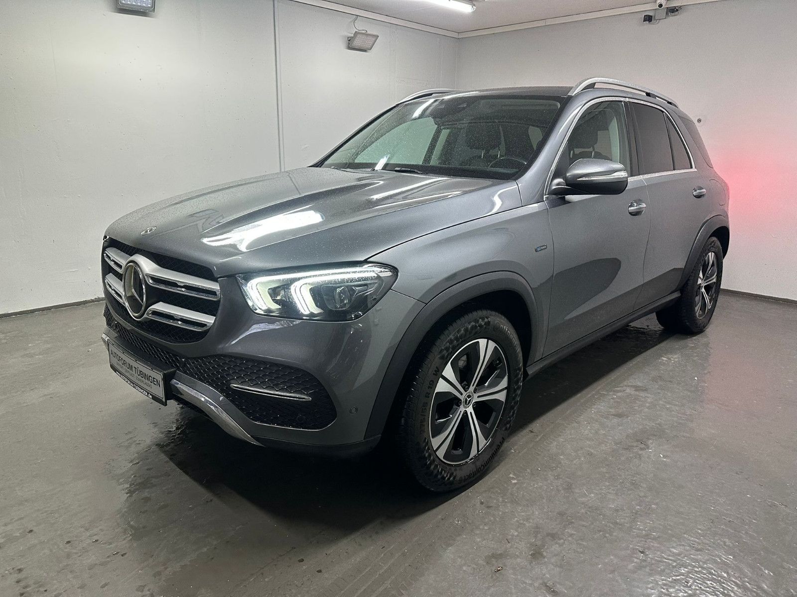 Fahrzeugabbildung Mercedes-Benz GLE 350e 4MATIC *LUXURY*AHK*KEYLESS*SITZKLIMA*