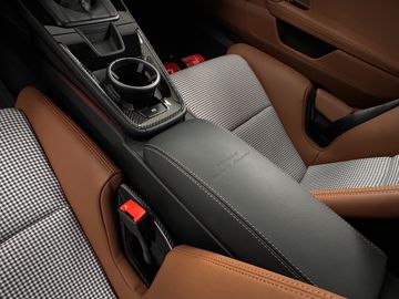 Porsche 992 - 5