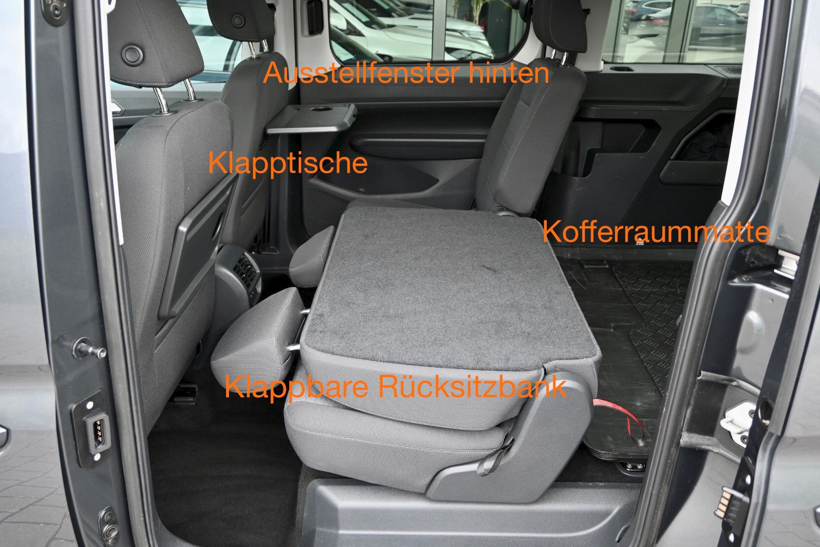 Fahrzeugabbildung Ford Grand Tourneo 2.0 d Titanium Aut °PANO°KAM°8FACH