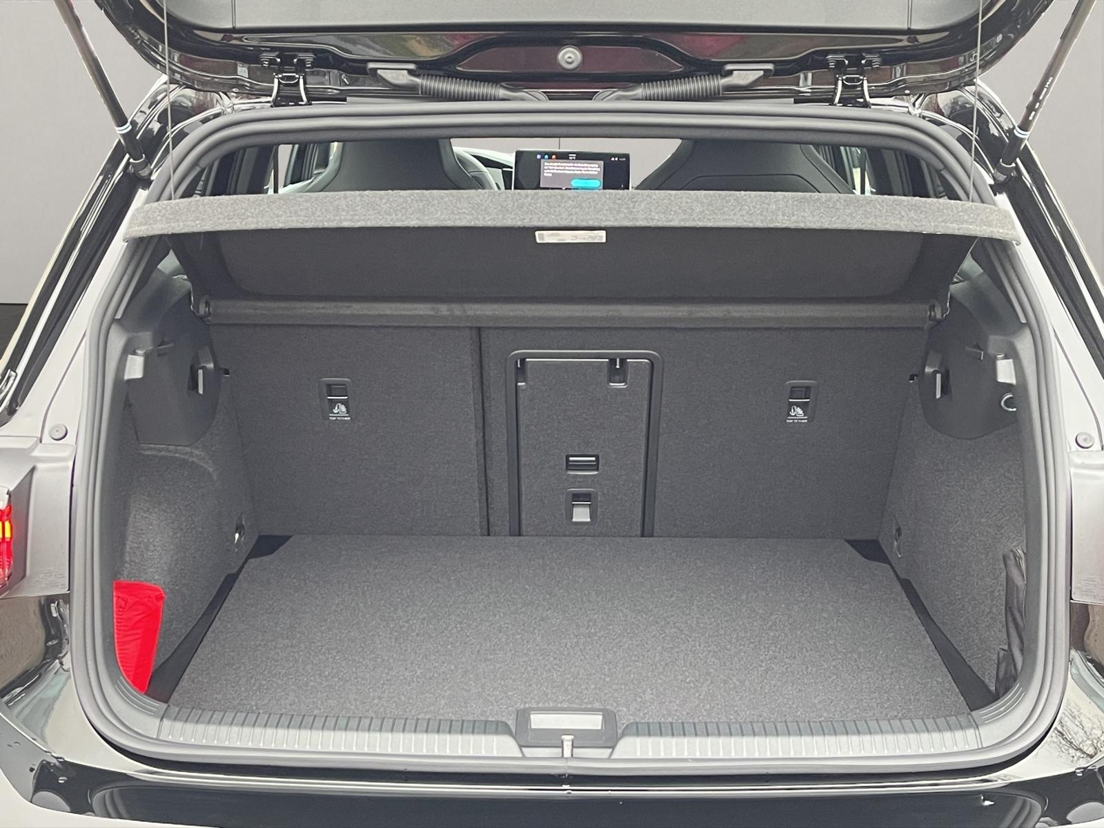 Volkswagen Golf VIII 1.5 eTSI OPF, R-Line, DSG, миниатюра 9