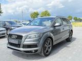 Audi Q7 3.0 TDI quattro Exclusive Navi Xenon 7 Sitzer - Audi Q7 Gebrauchtwagen in Hannover