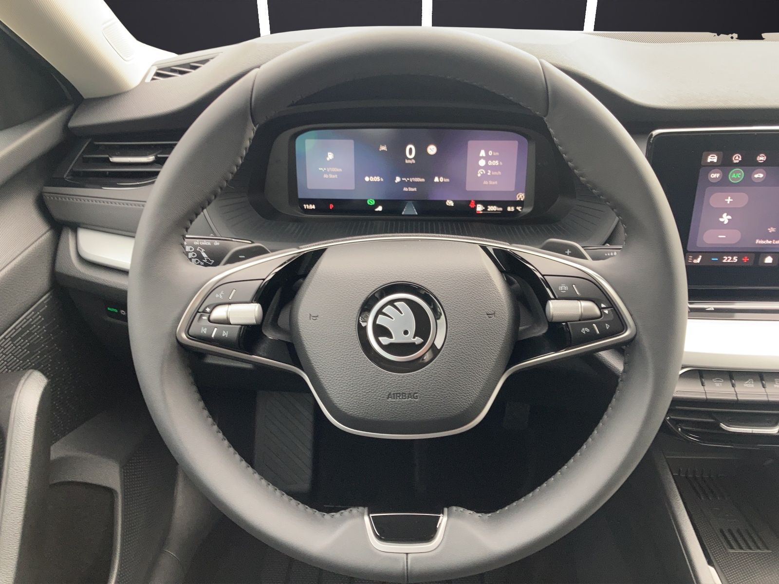 Fahrzeugabbildung SKODA Octavia Combi 2.0 TDI Selection