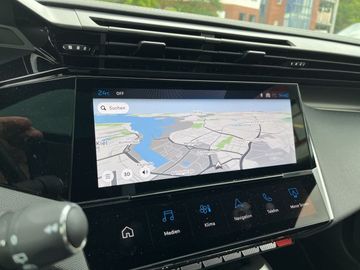 Peugeot 308 Plug-In Hybrid 180 e-EAT8 GT