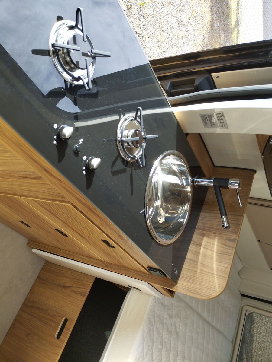 Fahrzeugabbildung Karmann Dexter 4x4 DE 560 AW Allrad 4x4, Rückfahrkamera