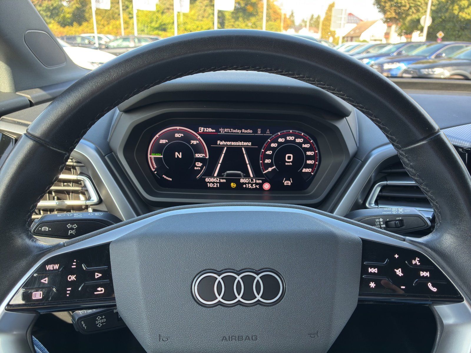 Fahrzeugabbildung Audi Q4 e-tron 40 e-tron Kamera,LED,Matrix,Navi,PDC