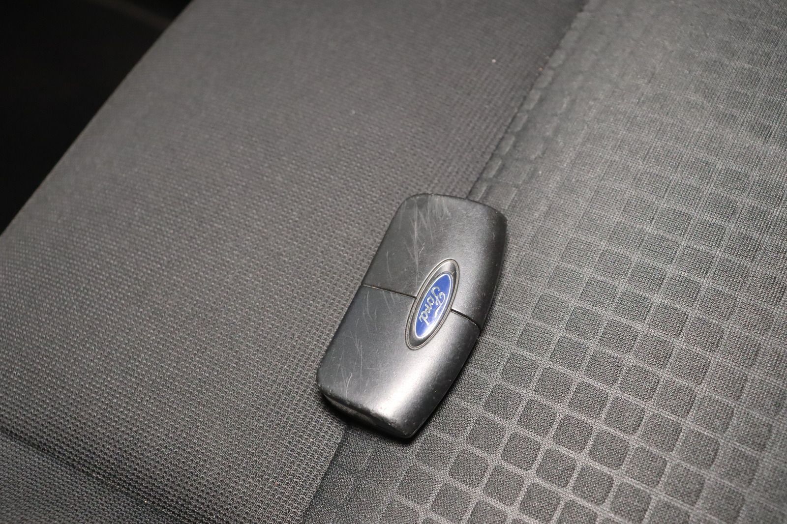 Fahrzeugabbildung Ford B-Max SYNC Edition * Navi * SHZ * PDC