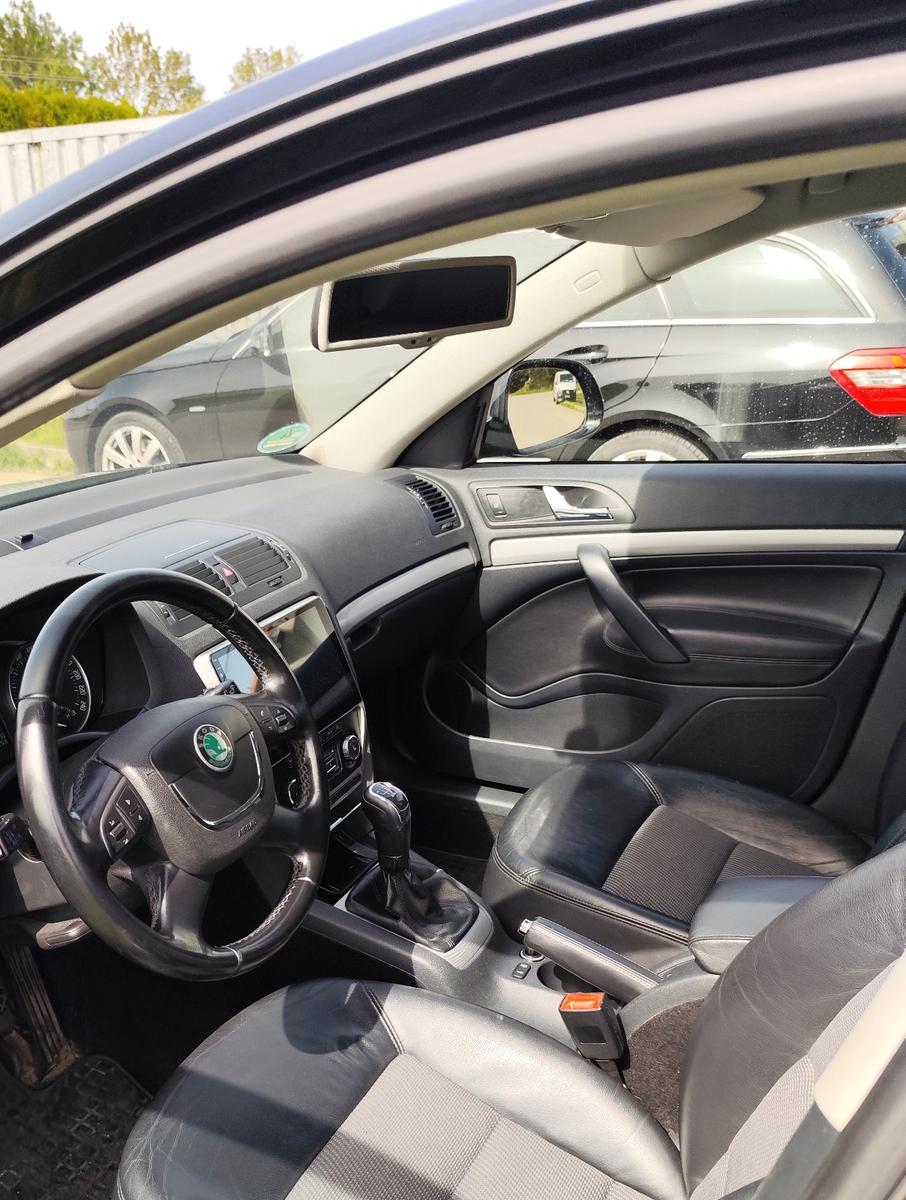 Skoda Octavia 2012 — photo 5