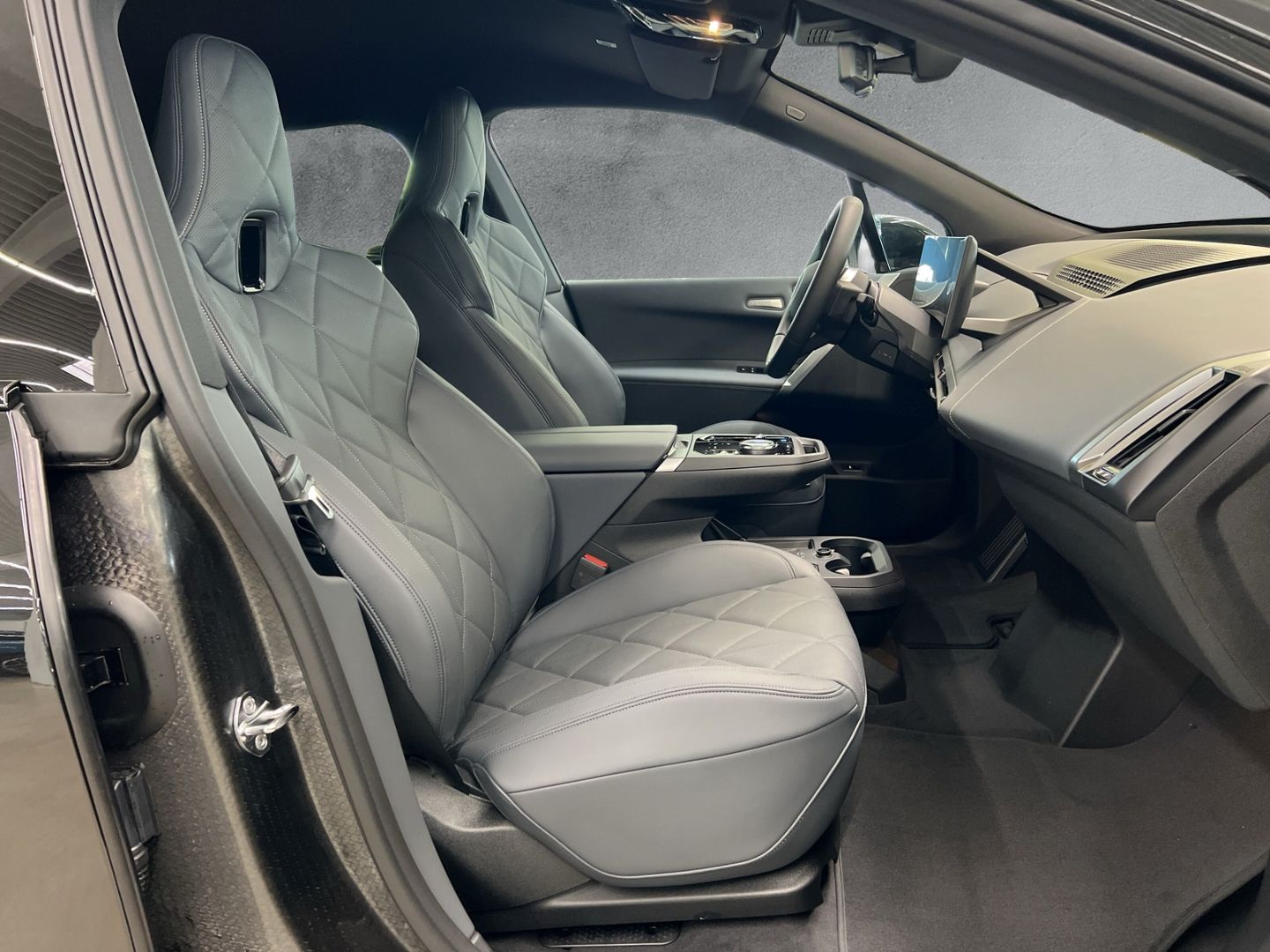 BMW iX - Bild 11