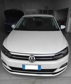 Volkswagen Polo - 1