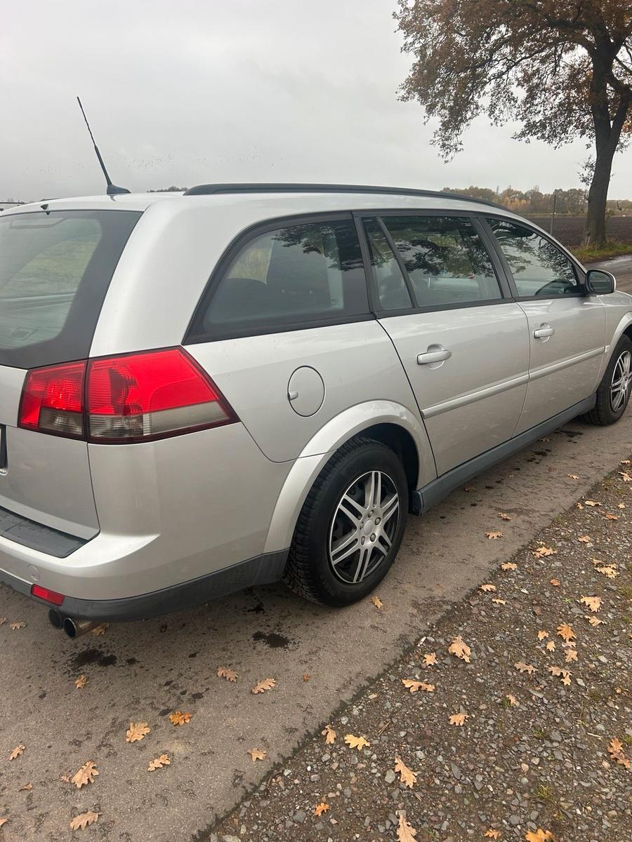 Opel Vectra 2005 — photo 5