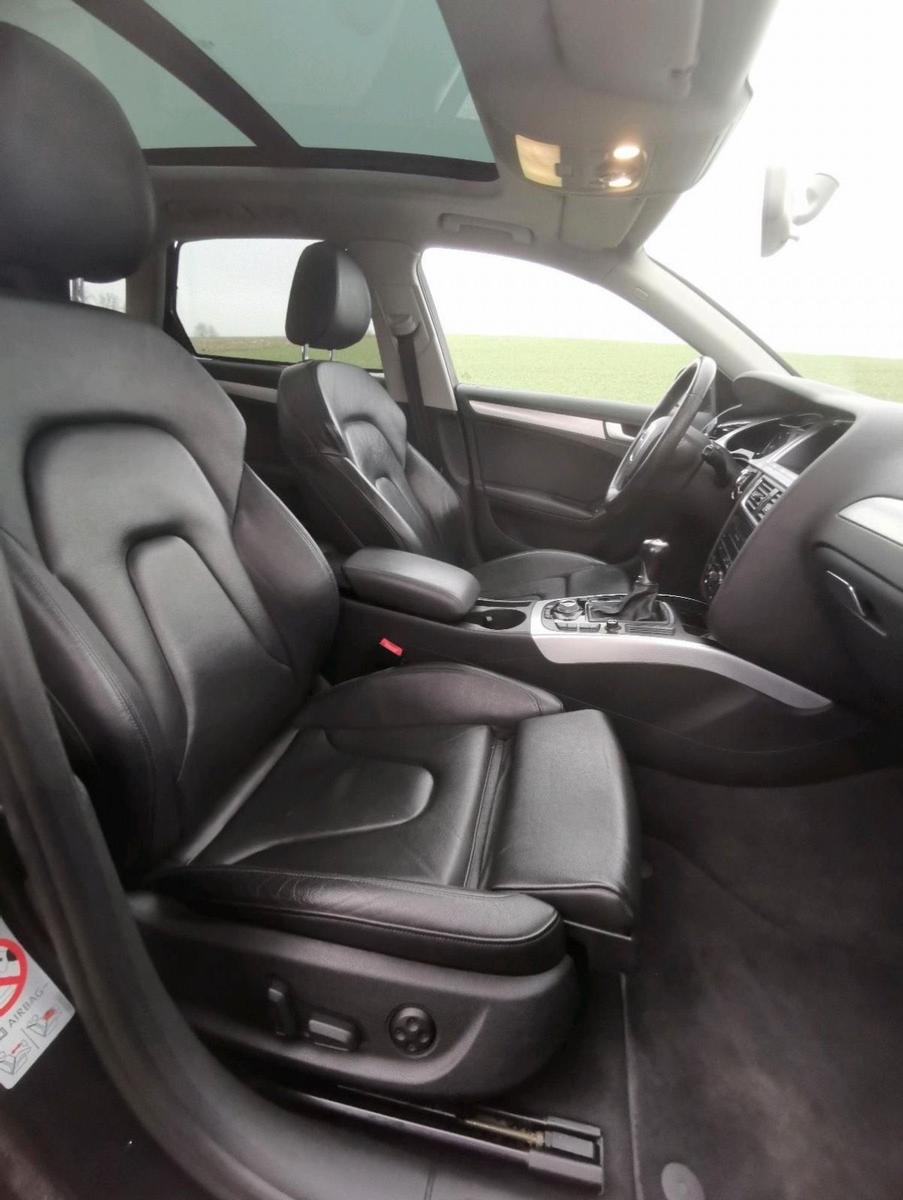 Audi A4 2011 — interior