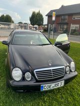 Mercedes-Benz CLK 200 SPORT Sport - Mercedes-Benz CLK 200: Sport