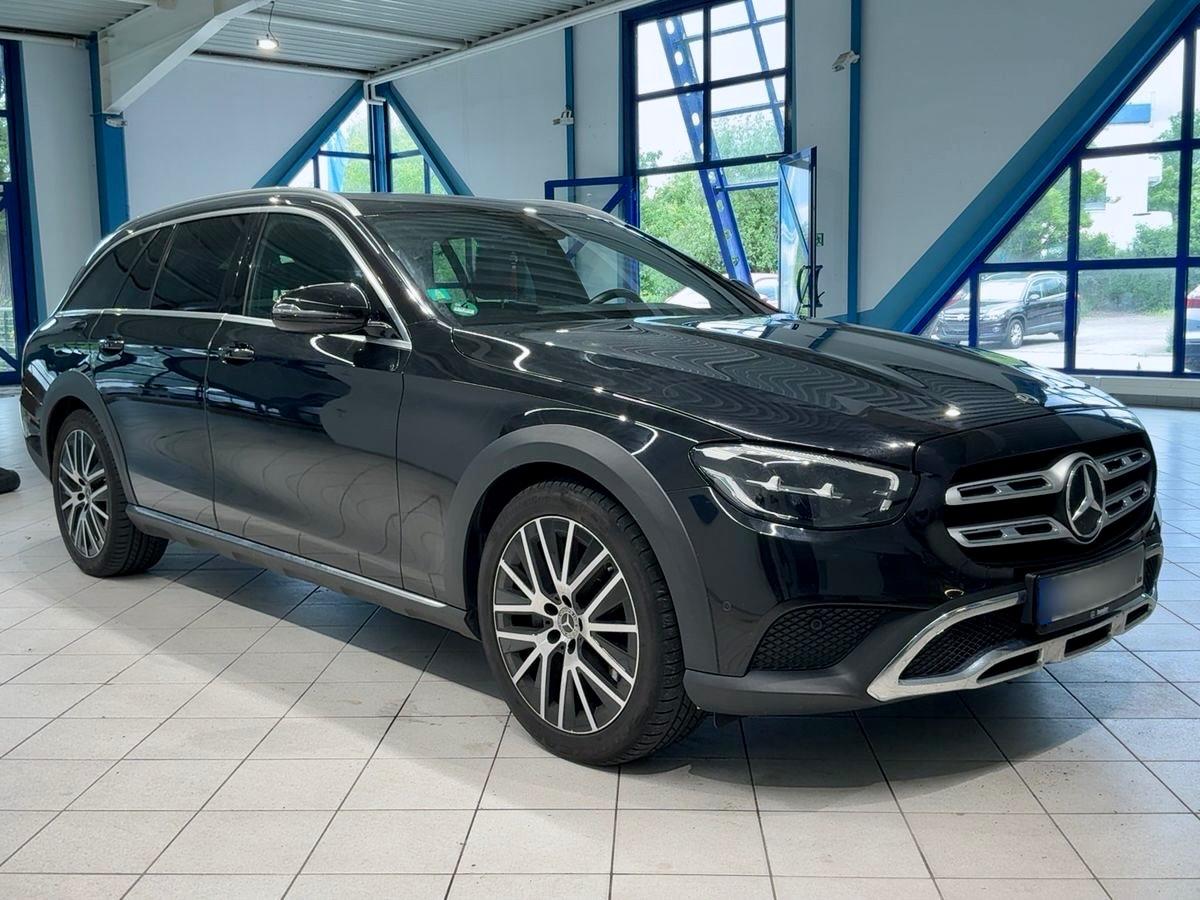 Mercedes-Benz E 200 ALL-TERRAIN 4M LED LEDER CAM PDC AMBIENTE