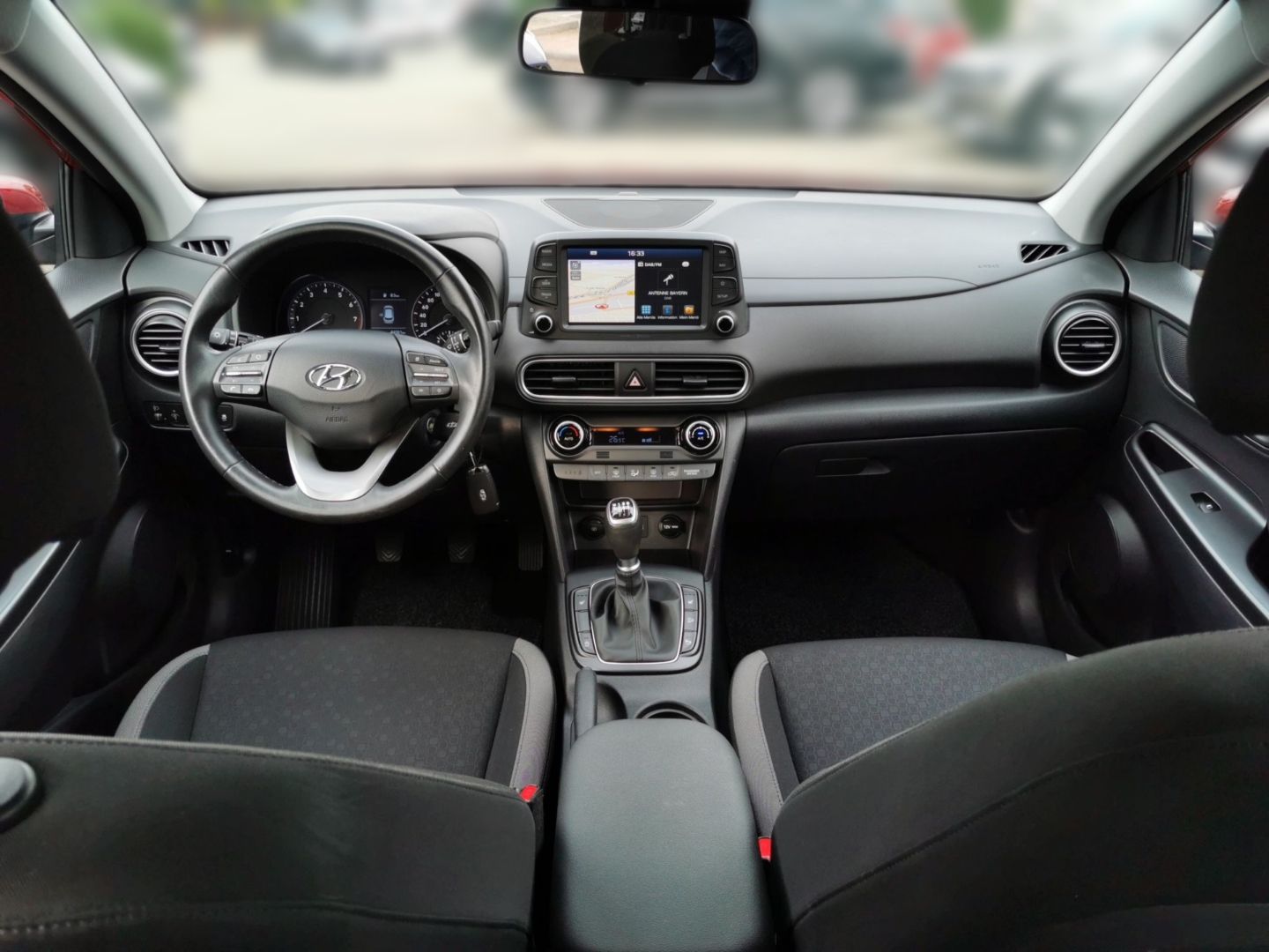 Fahrzeugabbildung Hyundai KONA Select 2WD 1.0 T-GDI Navi SHZ Kamera PDC