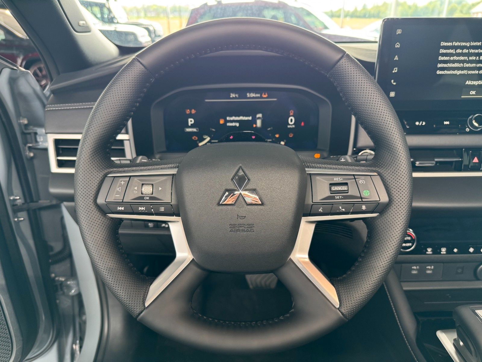 Fahrzeugabbildung Mitsubishi Outlander 2.4 PHEV 4WD Select