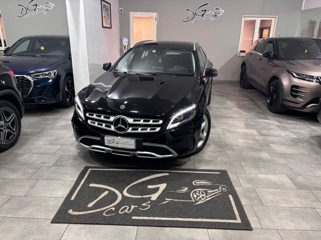 Mercedes-Benz MERCEDES-BENZ GLA 200D SPORT LED-NAVI-CLIMA